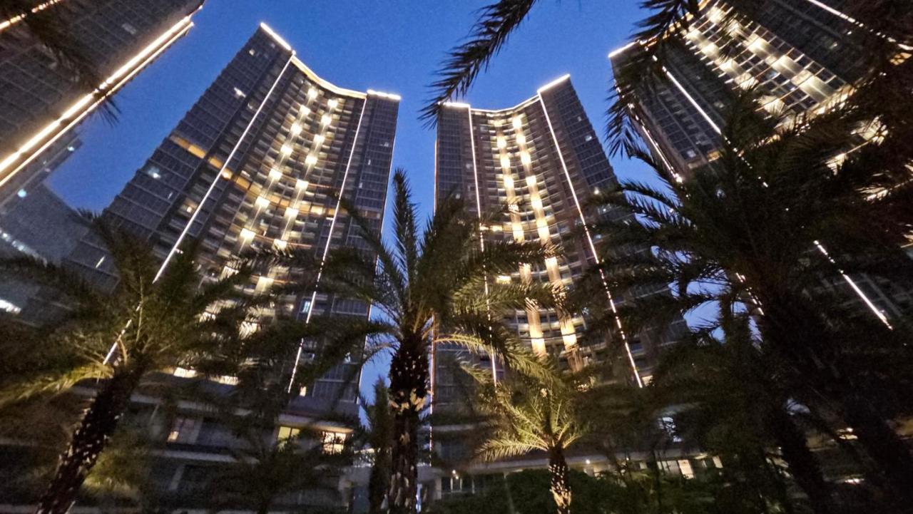 Studio Sea View Apartment At Gold Coast Pik By Mysweethome Джакарта Экстерьер фото